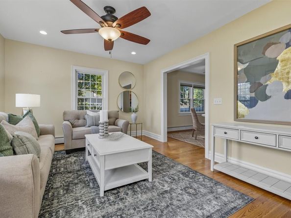 217 Huntington Road, Stratford CT 06614