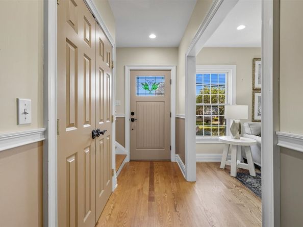 217 Huntington Road, Stratford CT 06614