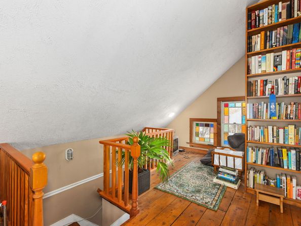 9 Mountainville Road, Danbury CT 06810