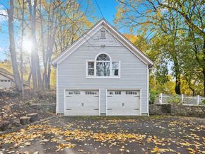 9 Mountainville Road, Danbury CT 06810