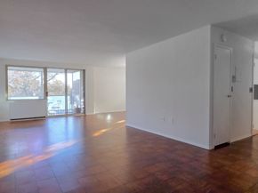 1 Strawberry Hill Court APT 2A, Stamford CT 06902