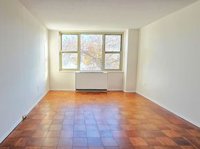 1 Strawberry Hill Court APT 2A, Stamford CT 06902