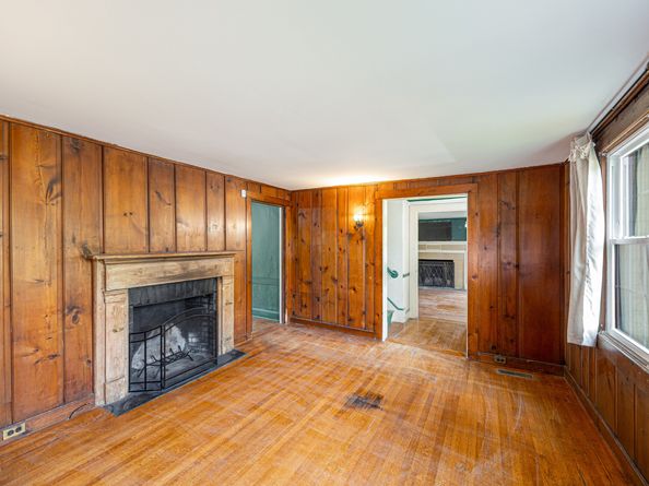 887 Westover Road, Stamford CT 06902