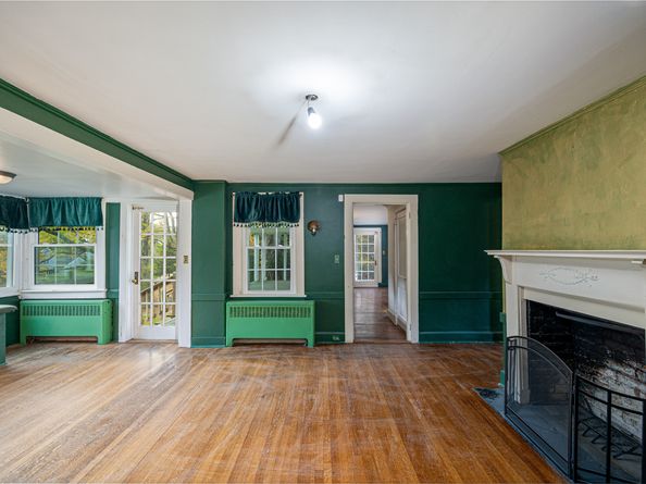 887 Westover Road, Stamford CT 06902