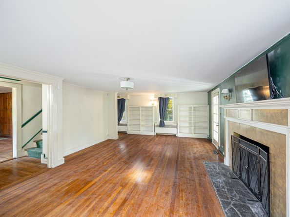 887 Westover Road, Stamford CT 06902