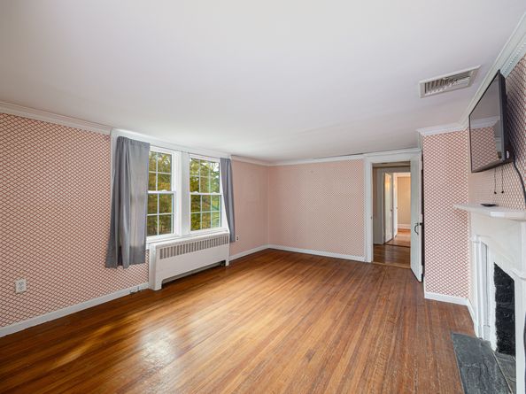 887 Westover Road, Stamford CT 06902