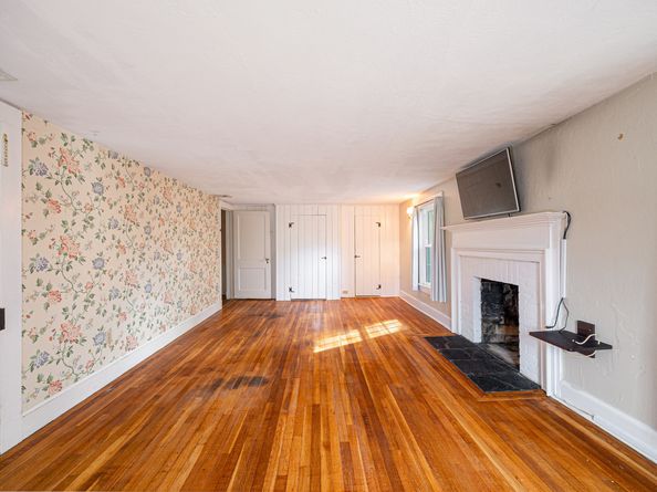 887 Westover Road, Stamford CT 06902