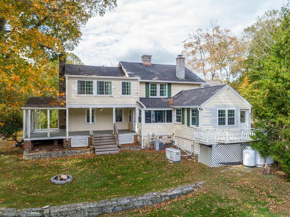 887 Westover Road, Stamford CT 06902