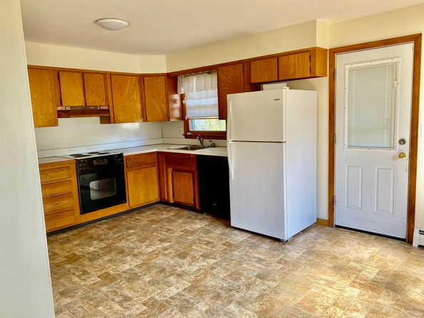 140 Spring Street, Stratford CT 06614