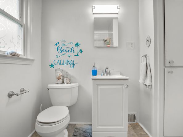 53 Hilltop Drive, Fairfield CT 06890