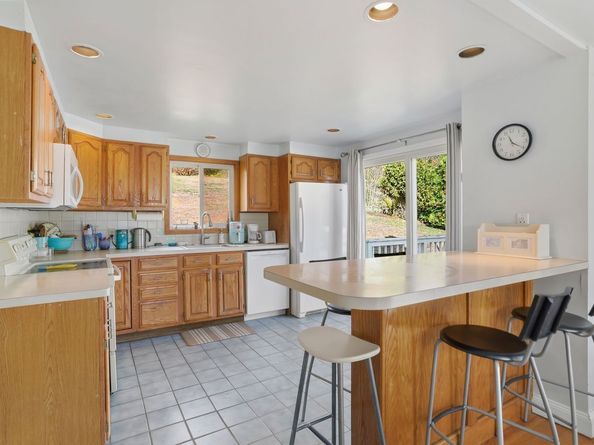 53 Hilltop Drive, Fairfield CT 06890