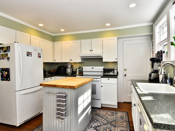 113 Kings Highway N, Westport CT 06880