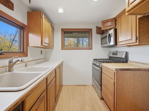 27 Carol Street, Danbury CT 06810