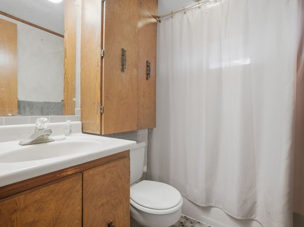 27 Carol Street, Danbury CT 06810