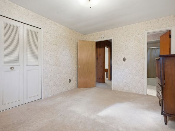 27 Carol Street, Danbury CT 06810