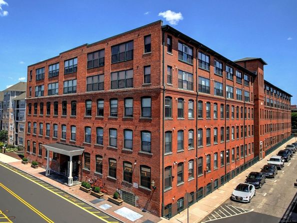 145 Canal Street 203, Shelton CT 06484