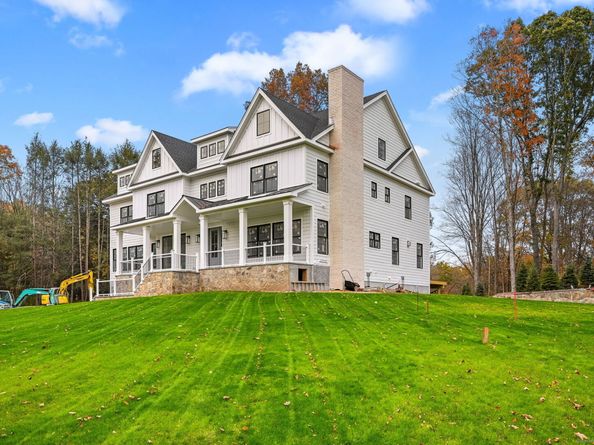 150 Wildwood Road, Stamford CT 06903