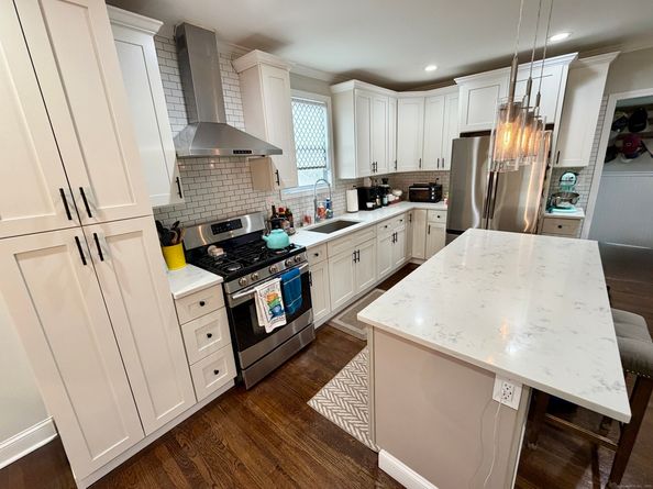 26 Grove Street, Trumbull CT 06611