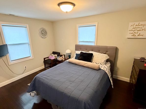 26 Grove Street, Trumbull CT 06611