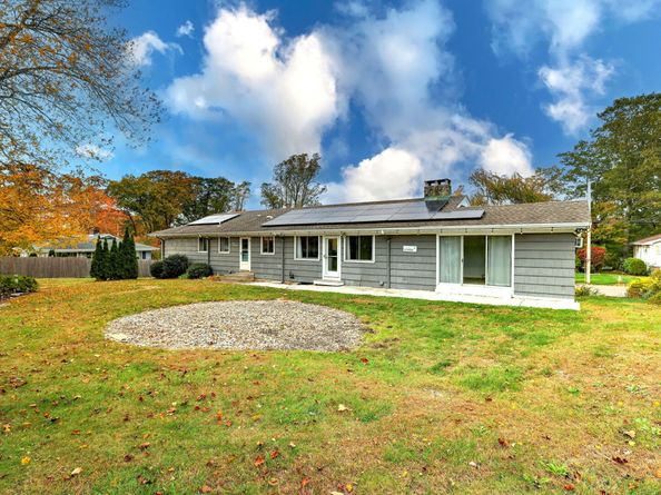 175 Twin Oaks Terrace, Stratford CT 06614