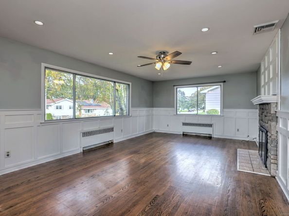 175 Twin Oaks Terrace, Stratford CT 06614