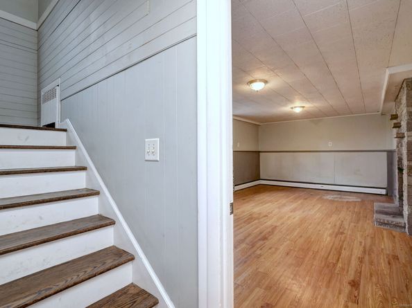 175 Twin Oaks Terrace, Stratford CT 06614