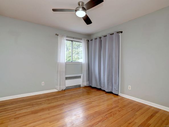 175 Twin Oaks Terrace, Stratford CT 06614
