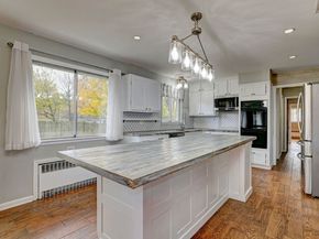 175 Twin Oaks Terrace, Stratford CT 06614