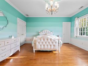 342 Midlock Road, Fairfield CT 06824