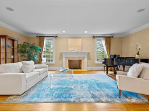 342 Midlock Road, Fairfield CT 06824