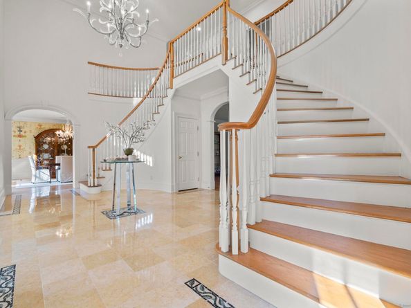 342 Midlock Road, Fairfield CT 06824