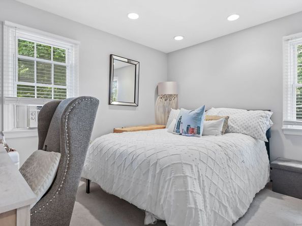 47 Valley Road B3, Greenwich CT 06807