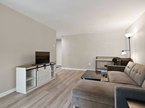 7 Padanaram Road I193, Danbury CT 06811