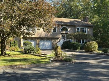 80 Woodlawn Road
