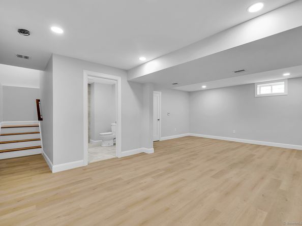 197 Vesper Street, Fairfield CT 06825