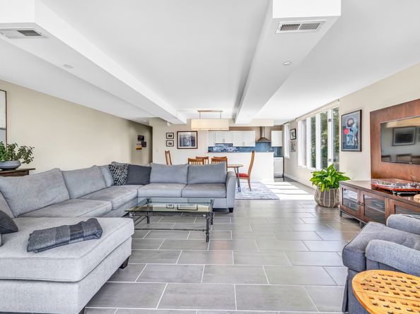 26 Cove Avenue 2D, Norwalk CT 06855