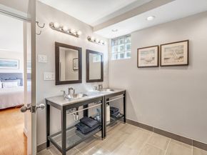 26 Cove Avenue 2D, Norwalk CT 06855