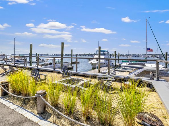 26 Cove Avenue 2D, Norwalk CT 06855