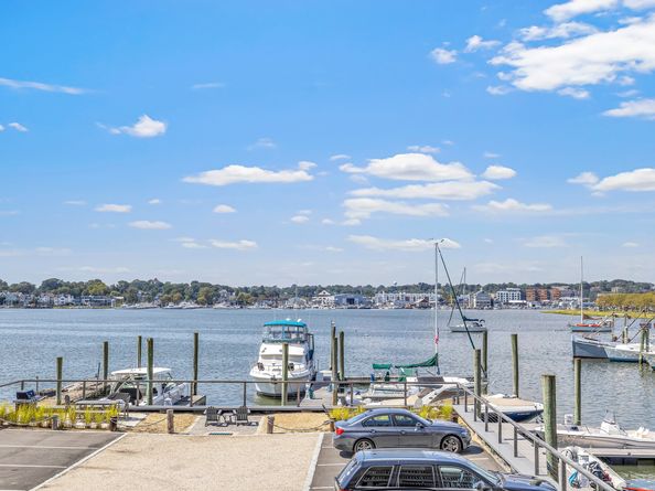 26 Cove Avenue 2D, Norwalk CT 06855