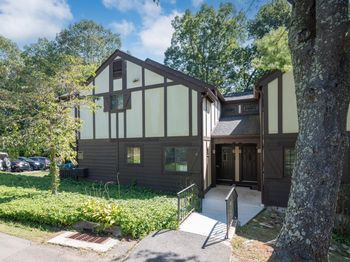 10 Tara Drive