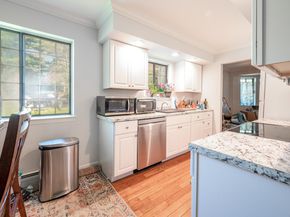 10 Tara Drive 10, Brookfield CT 06804