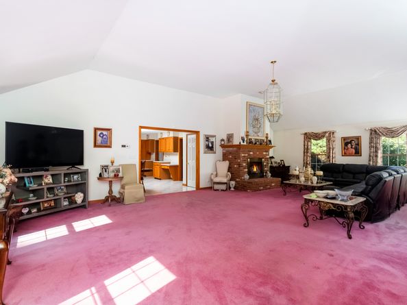 491 Hammertown Road, Monroe CT 06468