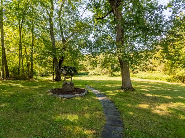 491 Hammertown Road, Monroe CT 06468