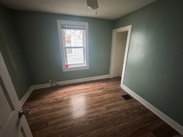 1059 Hancock Avenue, Bridgeport CT 06605