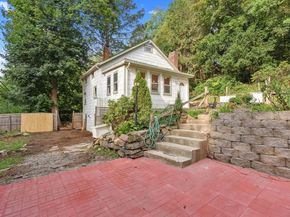 1489 Long Ridge Road, Stamford CT 06903