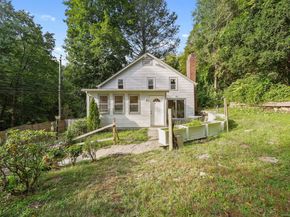 1489 Long Ridge Road, Stamford CT 06903