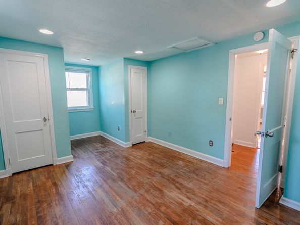 175 Seaside Avenue APT 1, Stamford CT 06902