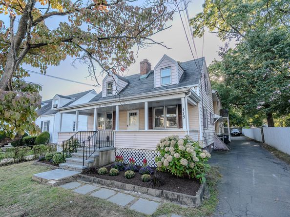 175 Seaside Avenue APT 1, Stamford CT 06902