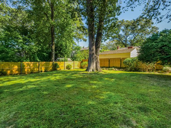 8 Forest Road, Darien CT 06820