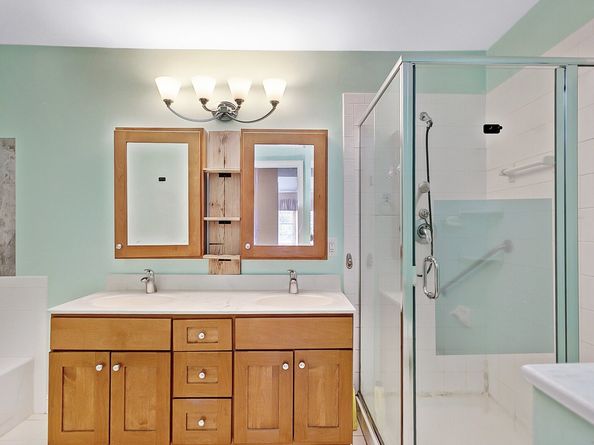 30 Rivendell Drive 30, Shelton CT 06484